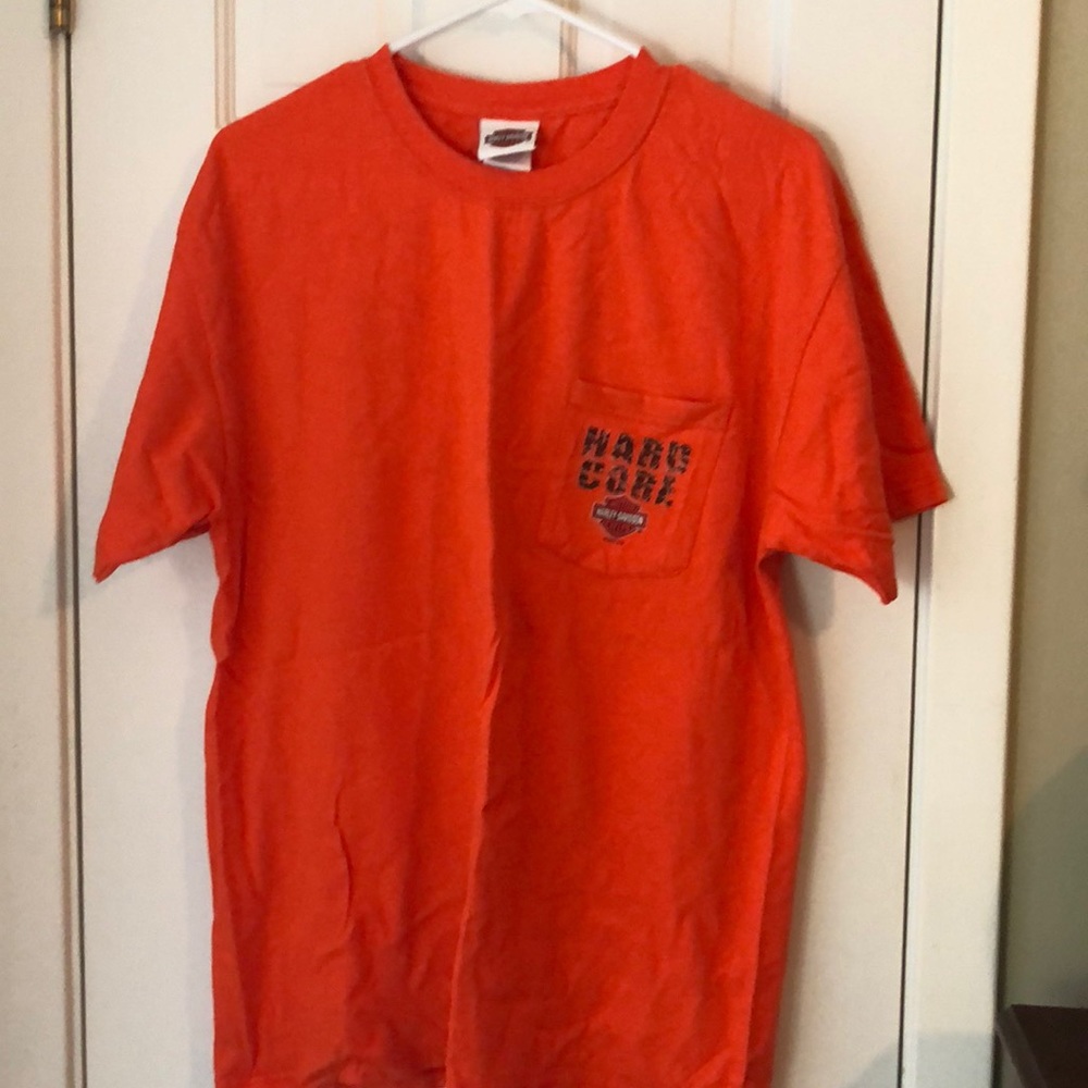 Harley-Davidson Mens T-shirt. Orange. Size Large